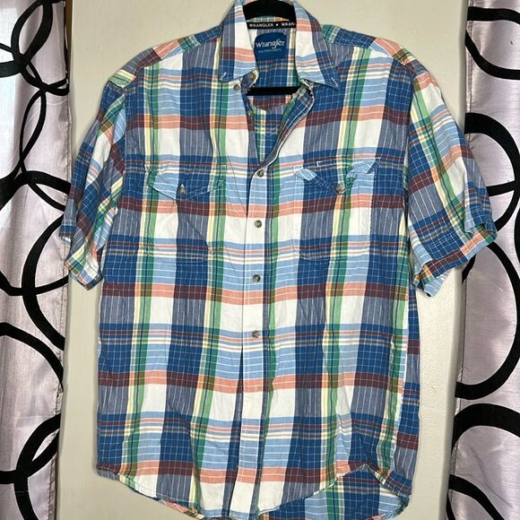 Wrangler, western style, short sleeve button-down shirt - Picture 1 of 8